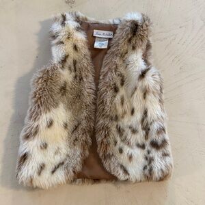 Jona Michelle Girls Toddler XS 3-4T Cozy Comfy Plush Stylish Soft Faux Fur Vest